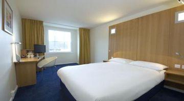 Ramada Encore York Kültér fotó