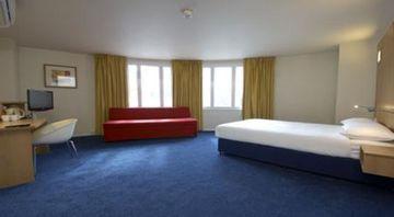 Ramada Encore York Kültér fotó